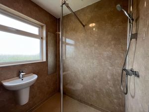 Photo 6- click for photo gallery